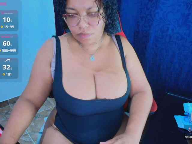 Italy-boobs webcam