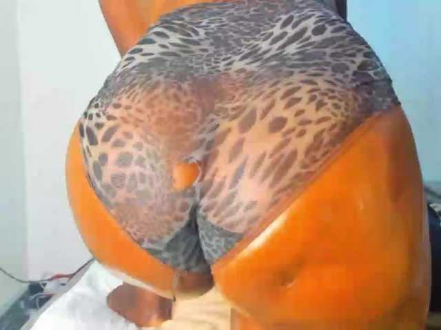 Spencer00 live cam on BongaCams