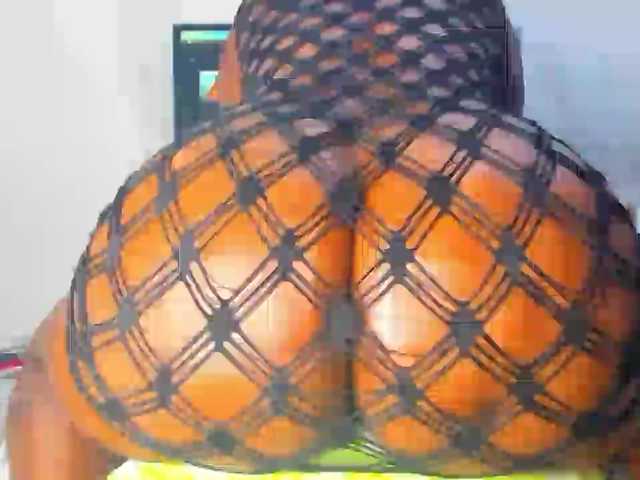Spencer00 live cam on BongaCams