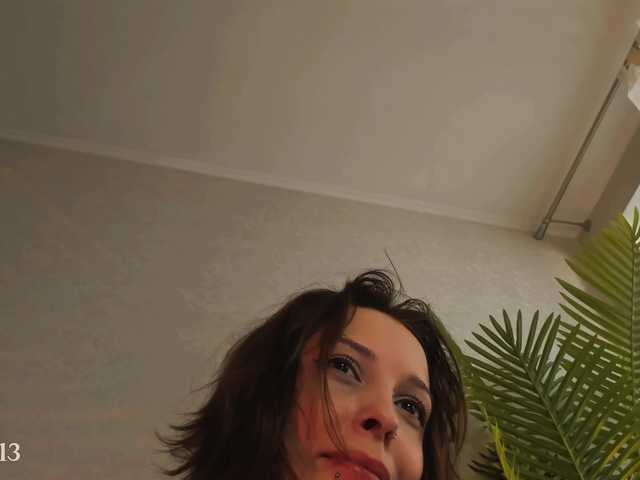 go to chat with Maribett
