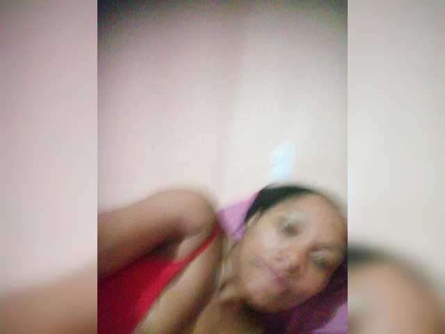 Estrelalua32 live webcam show