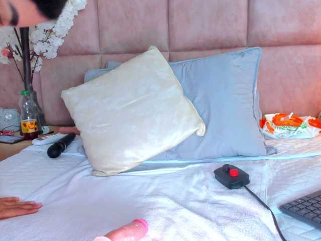 AbeellaDanger live cam on BongaCams