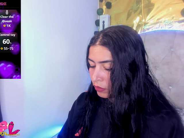 criistallconnorr live cam on BongaCams
