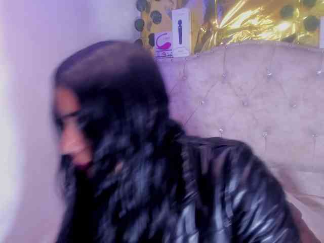 criistallconnorr webcam