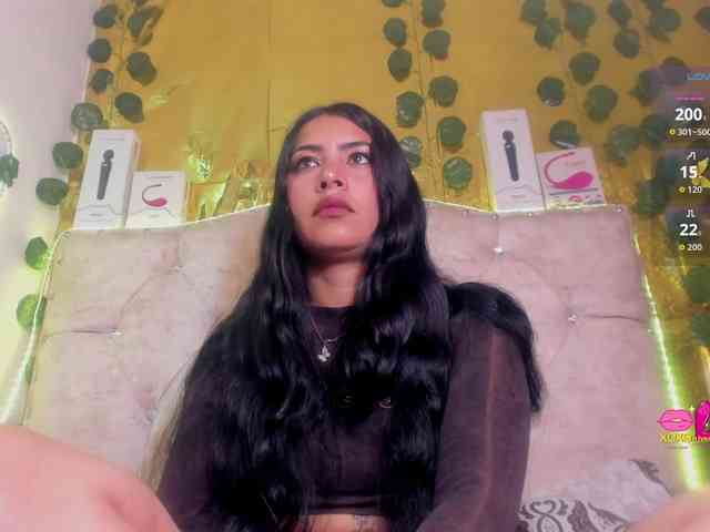 criistallconnorr webcam