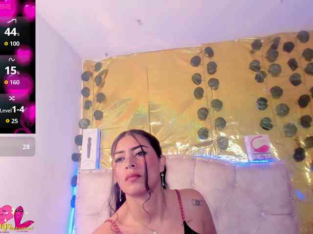 criistallconnorr webcam