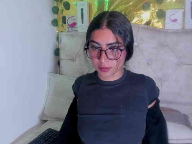 criistallconnorr webcam