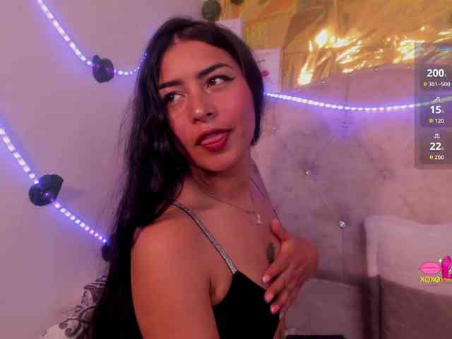criistallconnorr webcam