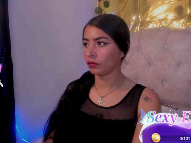 criistallconnorr webcam