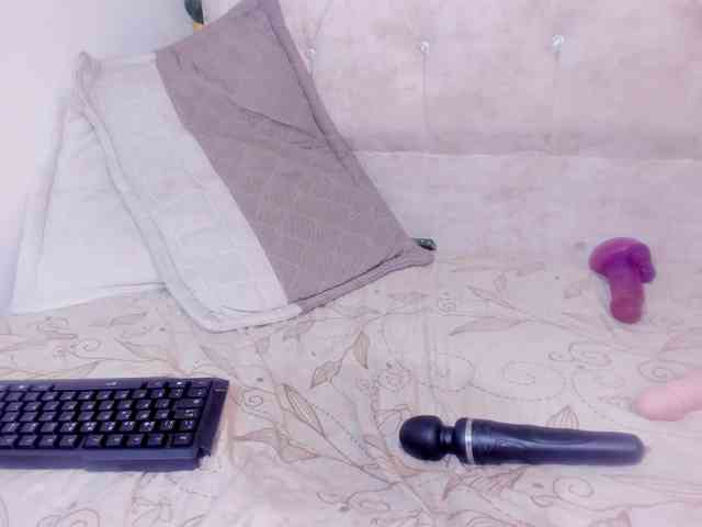 criistallconnorr webcam