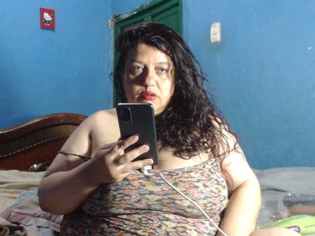 Lauluna live cam on BongaCams