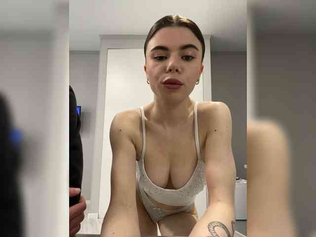 Room_of_love webcam