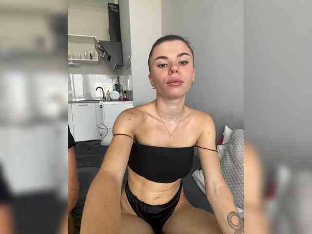 Room_of_love webcam