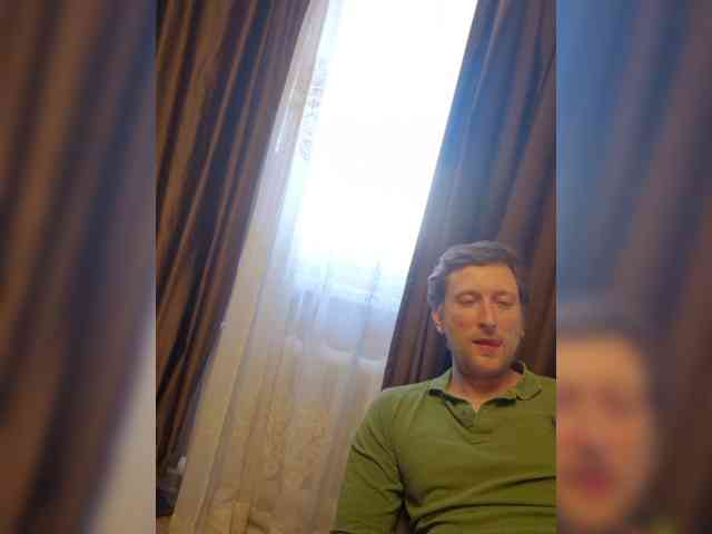 Модель: Loveisg