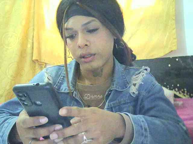 luisadickkhard Live Webcam on BongaCams