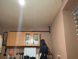 Hikikomori27