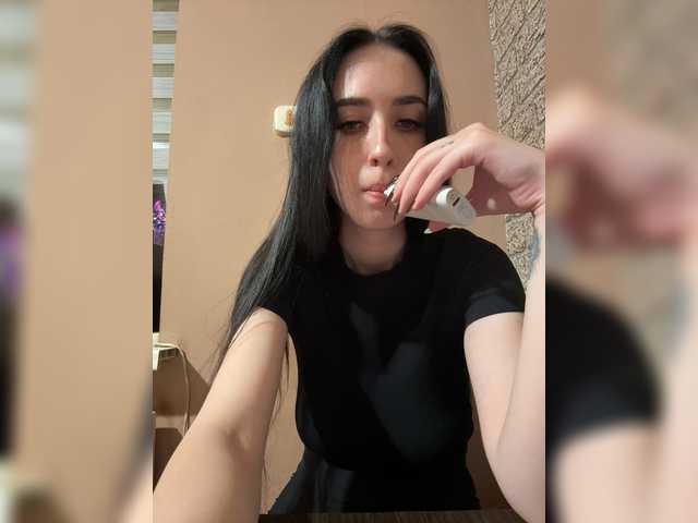 Kurama27 live cam on BongaCams