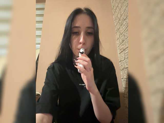Kurama27 live cam on BongaCams