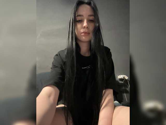 Kurama27 live cam on BongaCams