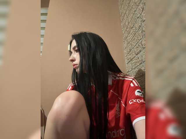 Kurama27 live cam on BongaCams