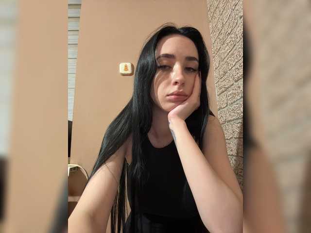 Kurama27 live cam on BongaCams
