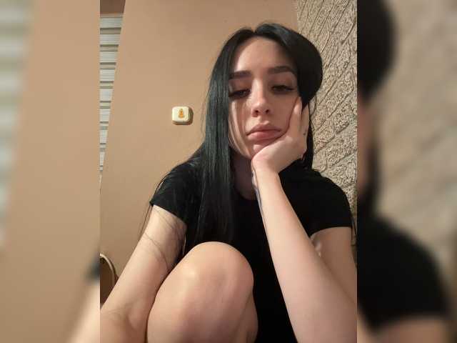 Kurama27 live cam on BongaCams
