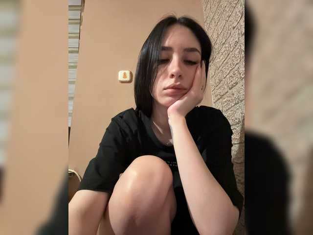 Kurama27 live cam