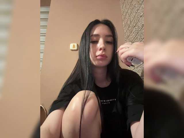 Kurama27 live cam on BongaCams