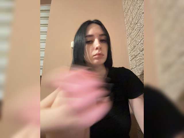Hikikomori27