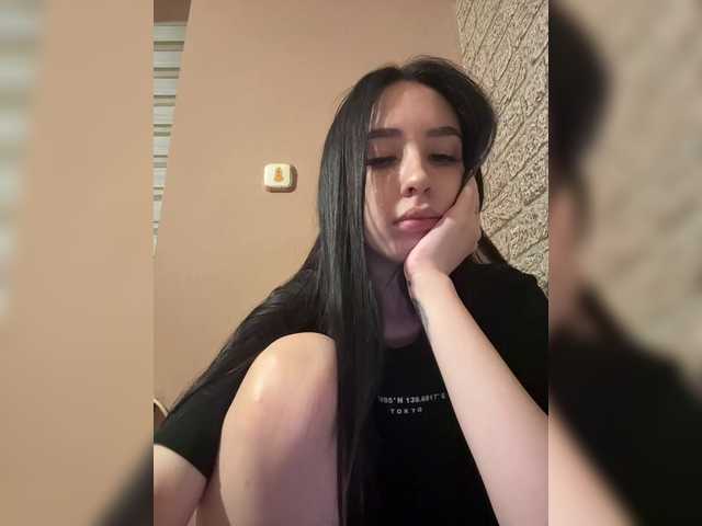 Kurama27 live cam on BongaCams