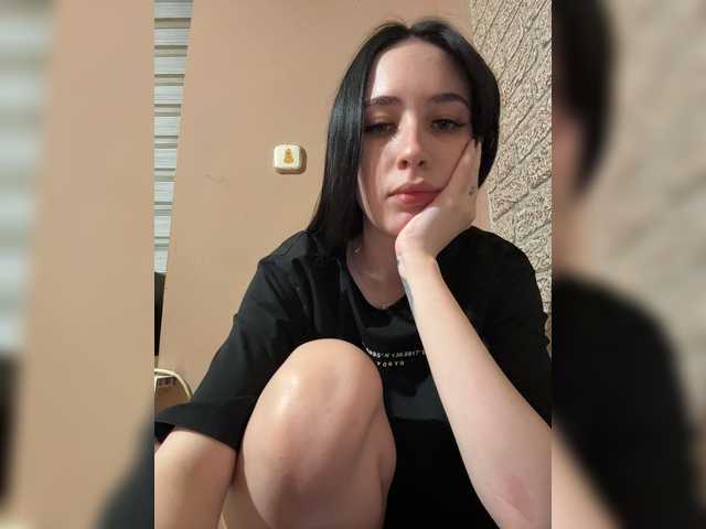 Kurama27 live cam on BongaCams