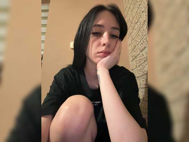 Kurama27 live cam on BongaCams