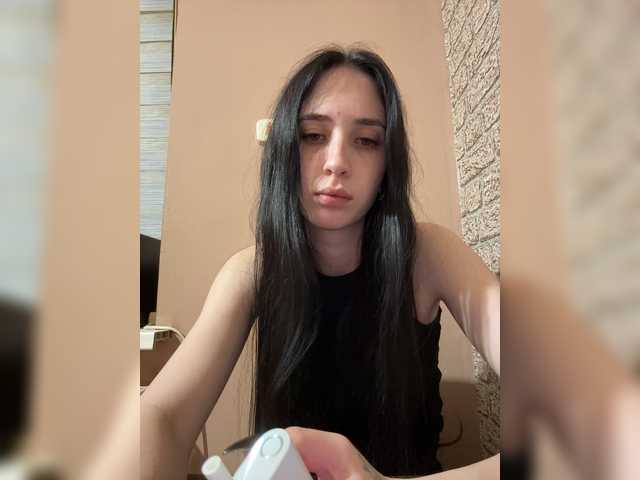 Kurama27 live webcam show