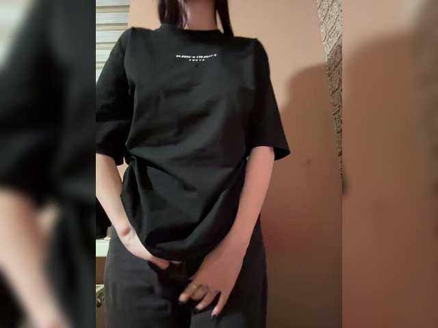Kurama27 live cam on BongaCams