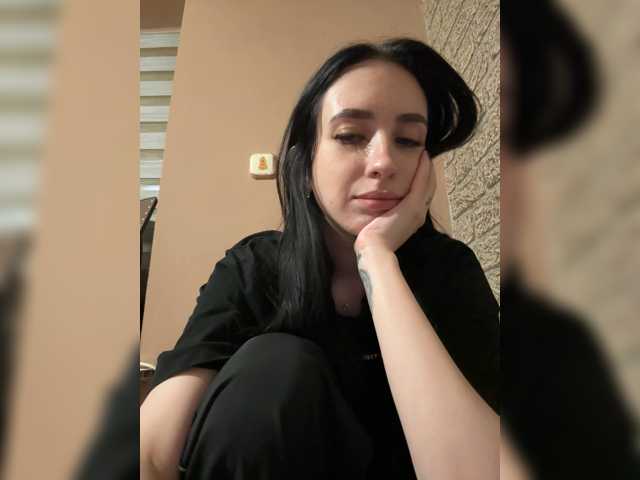 Kurama27 live cam on BongaCams