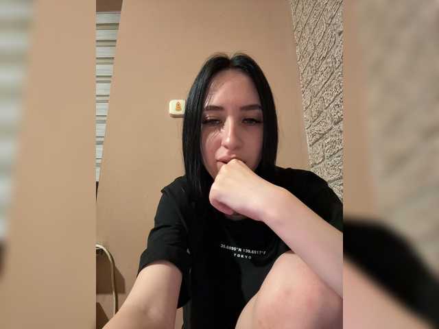 Kurama27 live cam