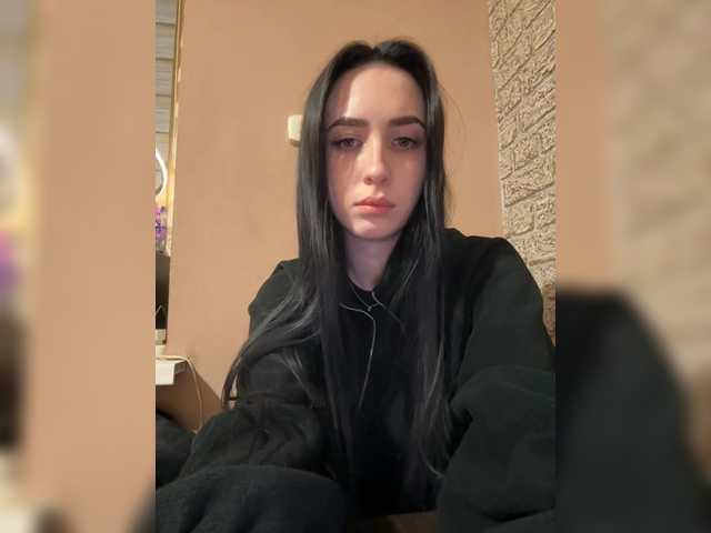 Kurama27's BongaCams show and profile