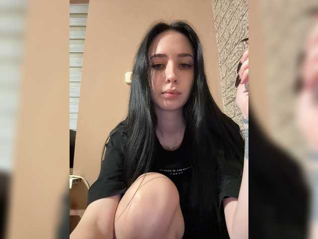 Kurama27 live cam on BongaCams