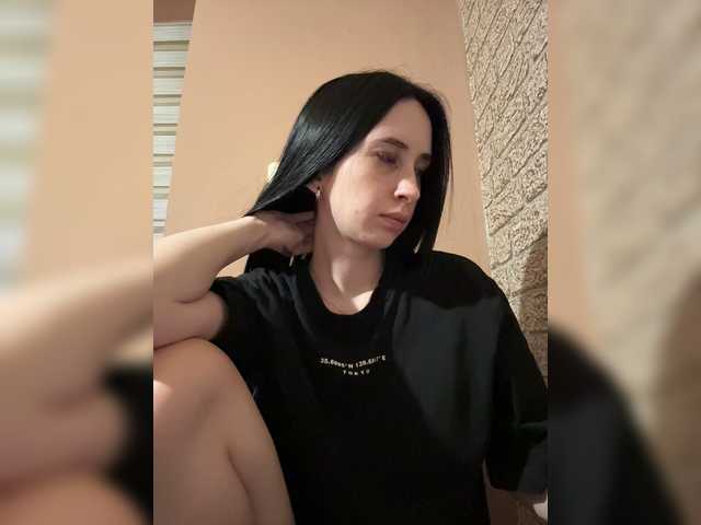 Kurama27 live cam on BongaCams