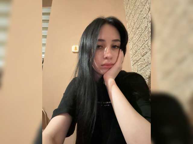 Kurama27 live cam on BongaCams