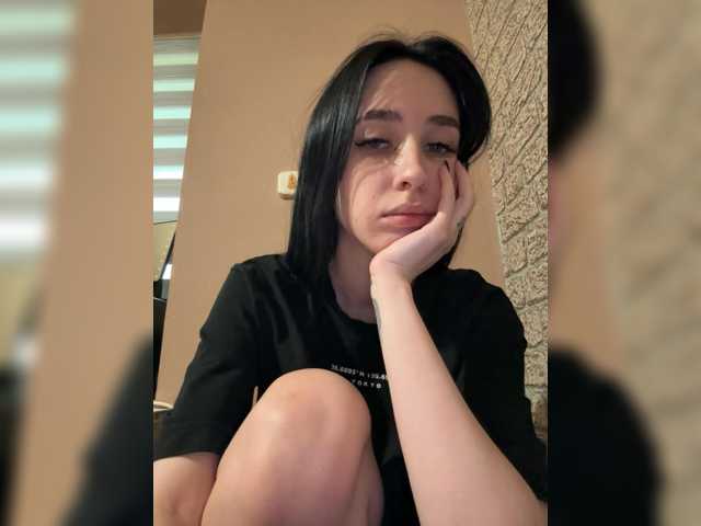 Kurama27 live cam on BongaCams