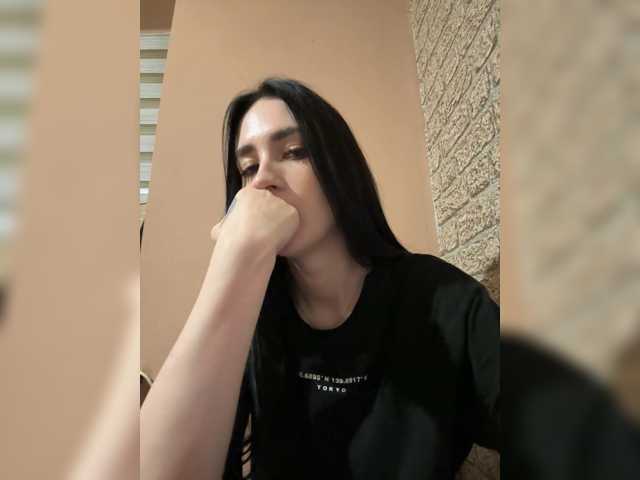 Kurama27 live cam on BongaCams
