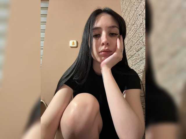 Kurama27 live cam on BongaCams