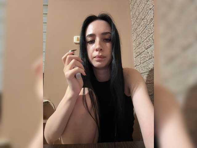 Kurama27 live cam on BongaCams
