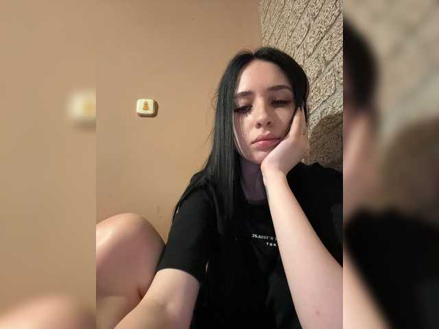 Kurama27 live cam on BongaCams