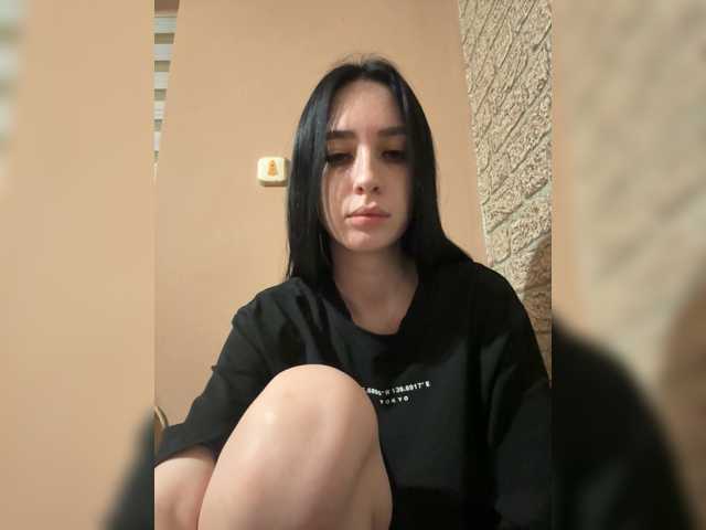 Kurama27 live cam on BongaCams