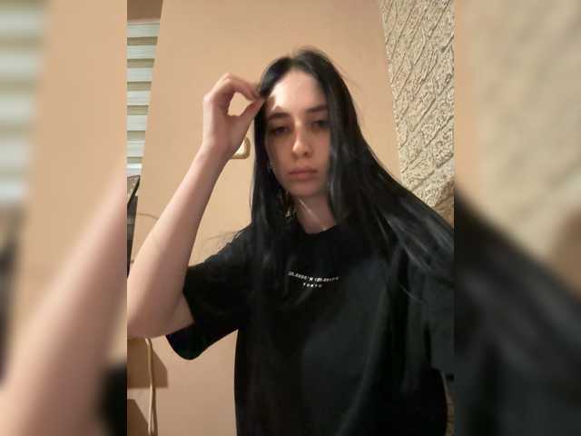 Hikikomori27