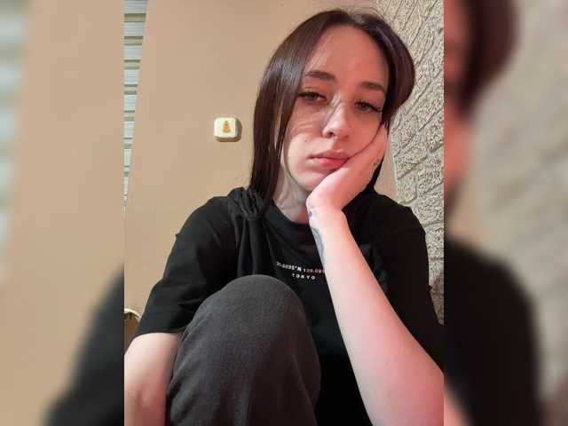 Kurama27 live cam on BongaCams