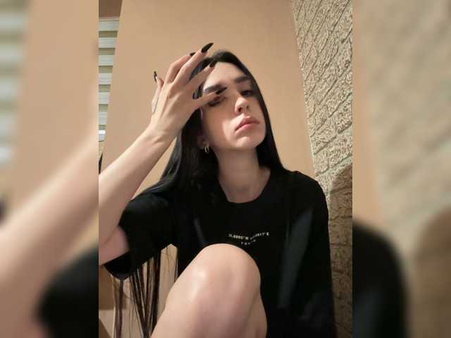 Kurama27 live cam on BongaCams