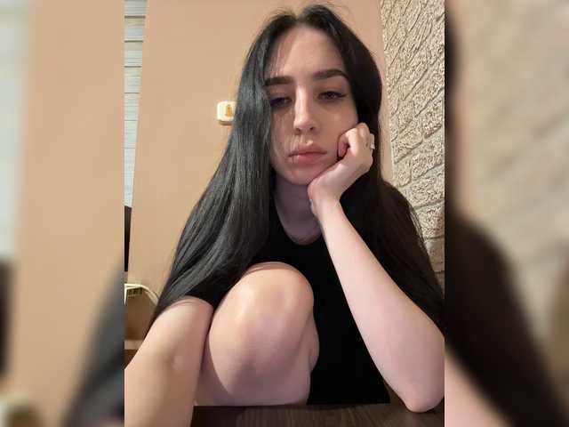 Kurama27 live cam on BongaCams